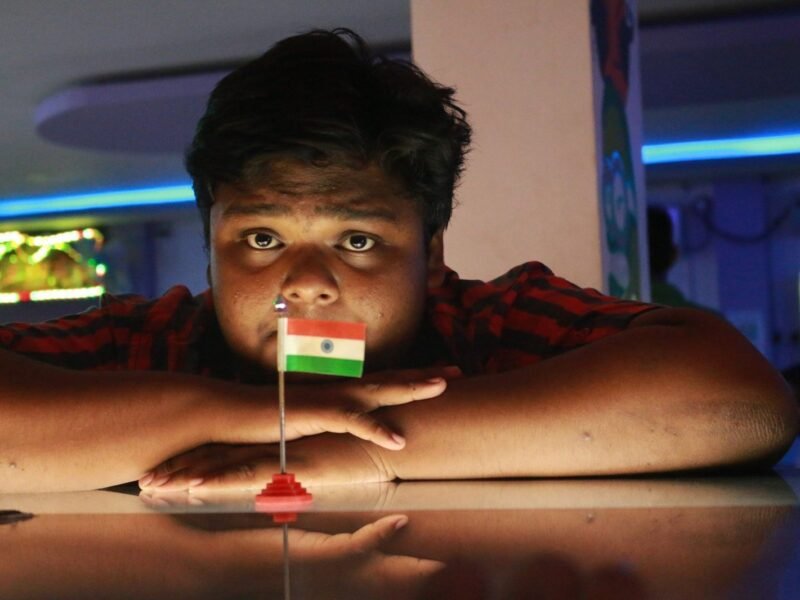 Gaming Internet Café: Hotspot Fastfood-Cyberon Esports – Cuttack, Odisha, India