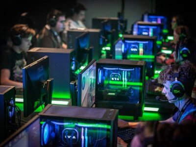 Edge Gamers Lounge & Esports Center – Green Bay, WI, USA