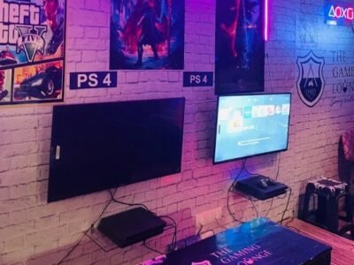 The Gaming Lounge – Varanasi, India