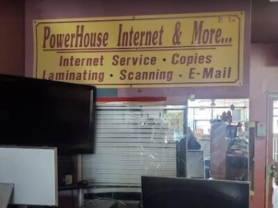 Powerhouse Internet Café – Winnetka, CA, USA