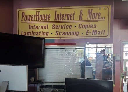 Powerhouse Internet Café – Winnetka, CA, USA
