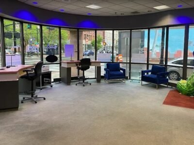 Omnipoint Internet Cafe – Springfield, MA, USA